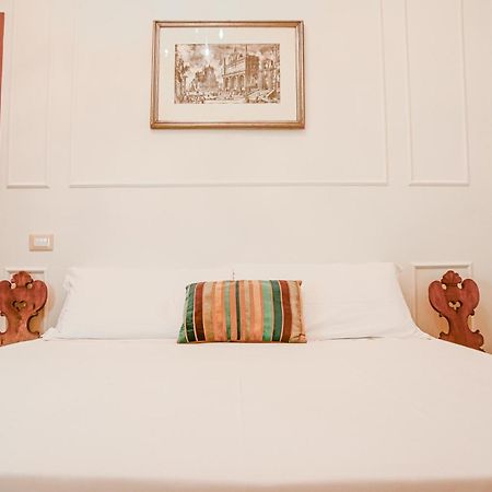 Feliz In Roma B&B Buitenkant foto